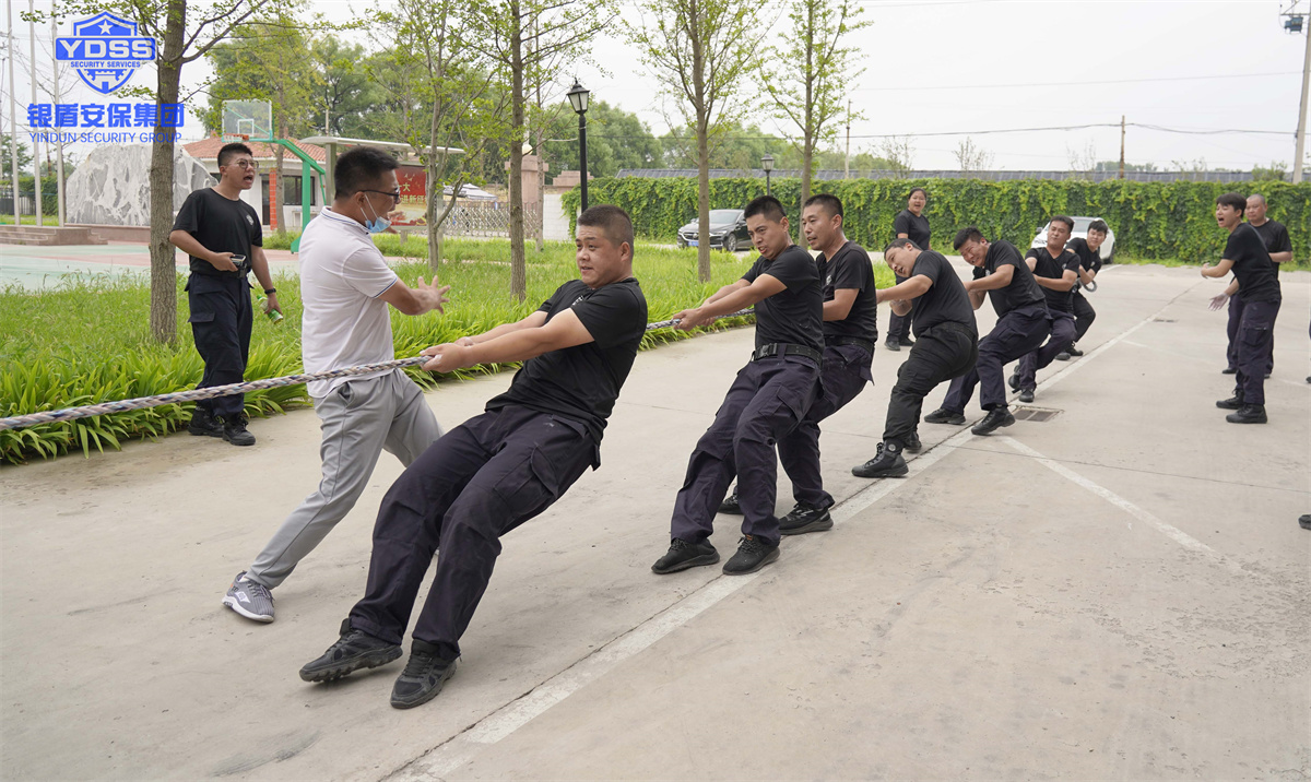 銀盾保安公司第一屆拔河比賽