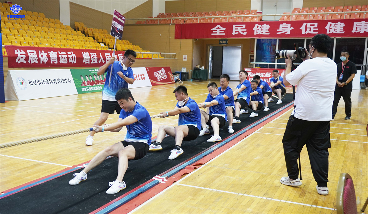 銀盾隊員參加北京市第十一屆拔河比賽總決賽 北京銀盾保安服務公司拔河比賽