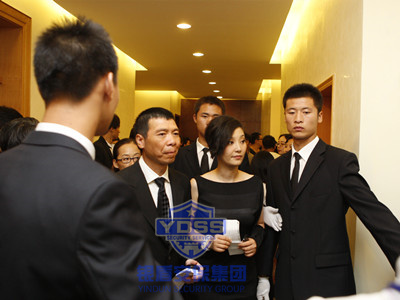 銀盾集團(tuán)為-馮小剛-提供安全護(hù)衛(wèi)服務(wù)