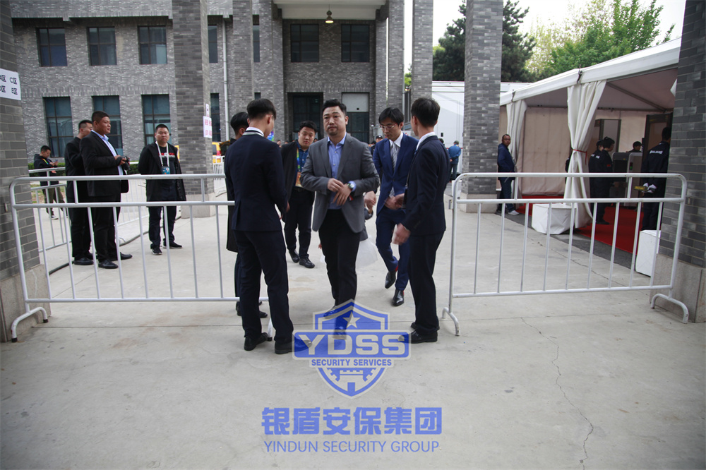 銀盾護(hù)衛(wèi) 北京銀盾特勤人員在重要場(chǎng)所提供安保安檢服務(wù)