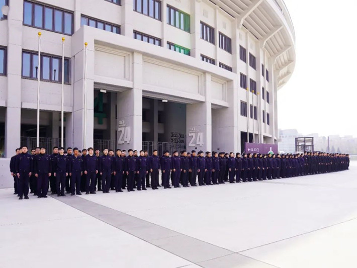 綠茵追逐 戰(zhàn)火重燃丨北京銀盾保安公司圓滿完成2024中超聯(lián)賽揭幕戰(zhàn)安保任務